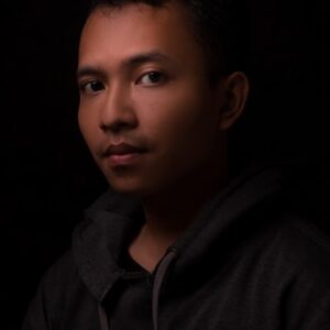 Graphic Essentials Hoodie